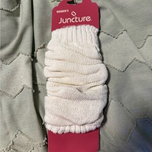 Juncture Women's knit Cream Leg Warmers